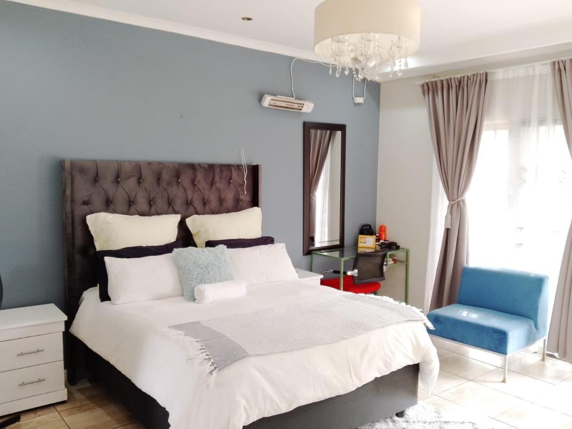 South Serene Guest House ميدراند المظهر الخارجي الصورة